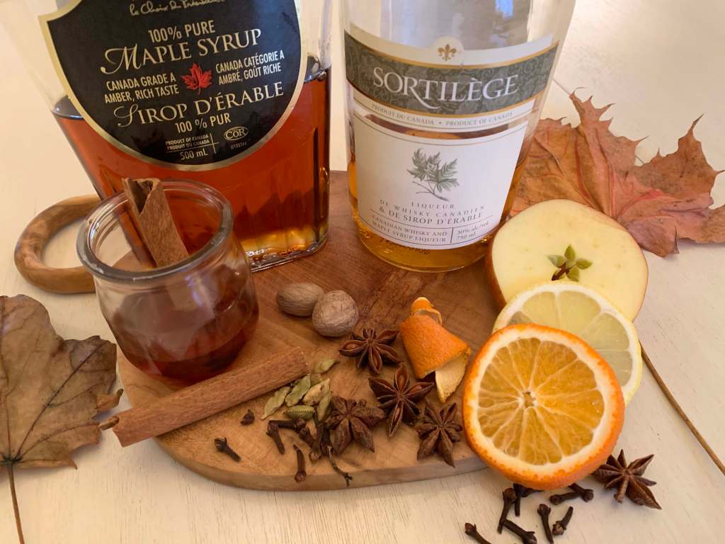 Maple Mulled wine with maple syrup and maple liqueur